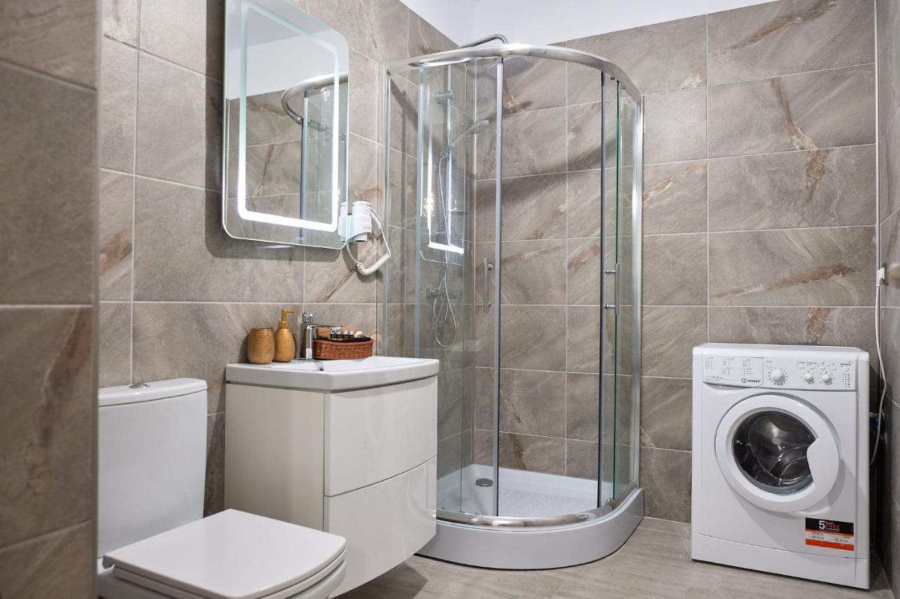 Vibe Apartment- Spa N Pools Beach Resort Năvodari Esterno foto